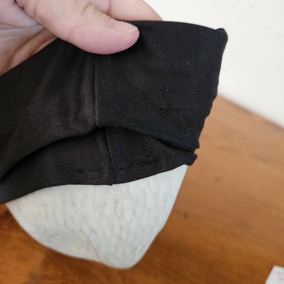 Skull Hooded Cape Mask Adult Halloween The Paper Magic Group 1996 - Picture 6 of 8